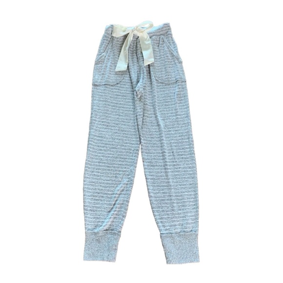 Abercrombie Pajama Pants Sleep PJ Gray White Stripe Jogger Soft Satin Ribbon XS - Picture 1 of 4